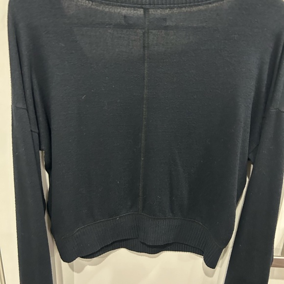 Abercrombie and Fitch knit - Picture 3 of 3